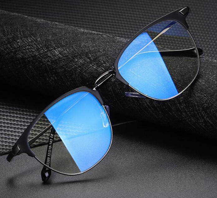 Computer Glasses vs Distance Glasses