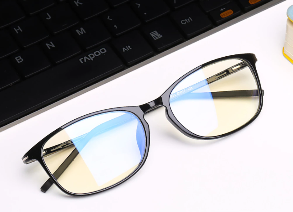 Shadow Framed Blue Plastic Titanum Material Light Blocking Anti-Glare and Anti-Eye Strain Glasses